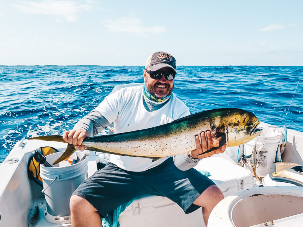 The Best Harbour Island Excursions: Swimming With Pigs, Fishing, Scuba Diving and More