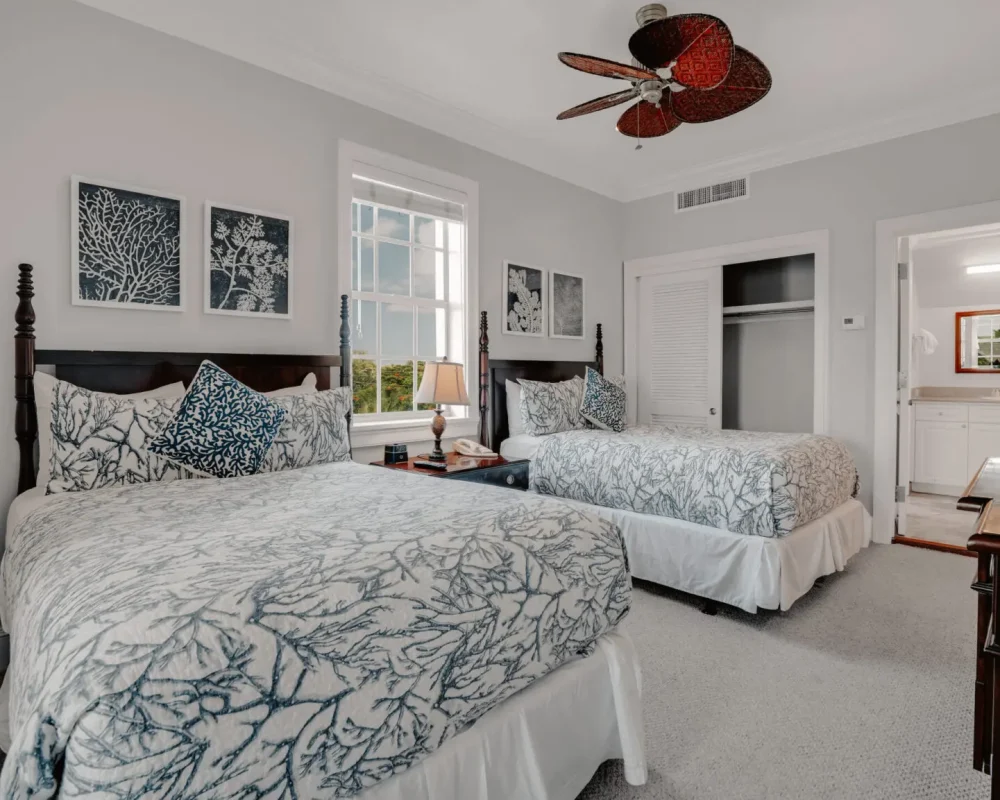 Stay Valentines Marina